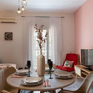 Tres Jolie - Stylish Cityheart Apartment Rethymno